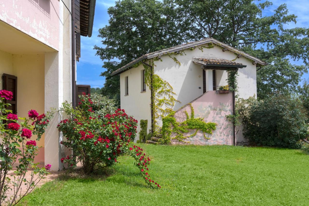 Castello Di Pupaggi Villa Sellano Exterior photo