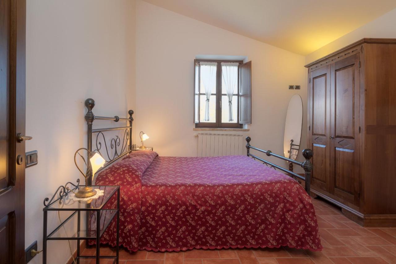 Castello Di Pupaggi Villa Sellano Exterior photo